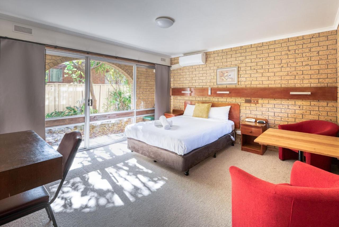 Colac Mid City Motor Inn 외부 사진