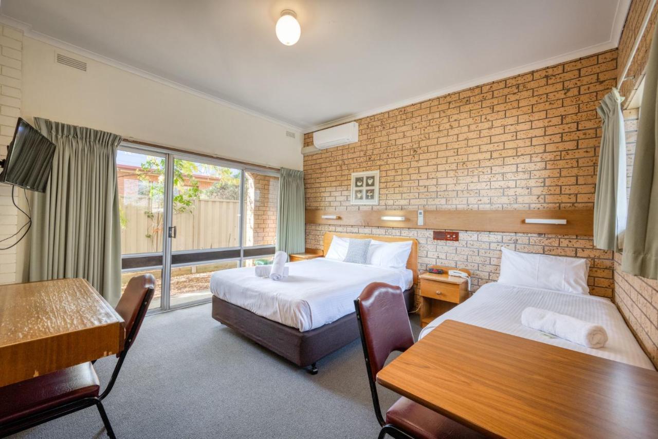 Colac Mid City Motor Inn 외부 사진