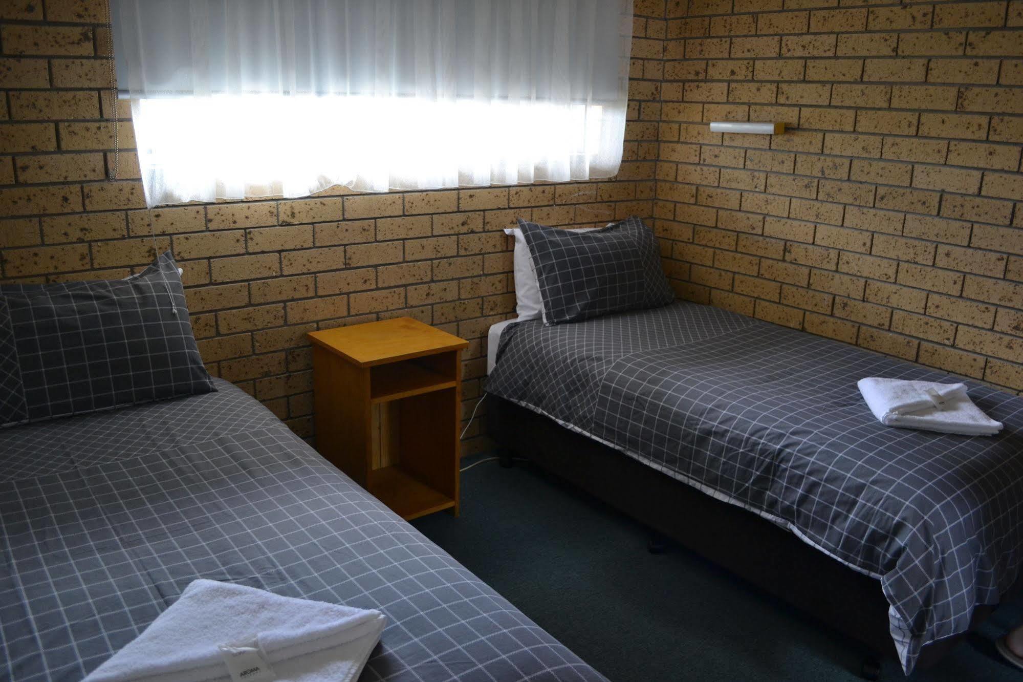 Colac Mid City Motor Inn 외부 사진