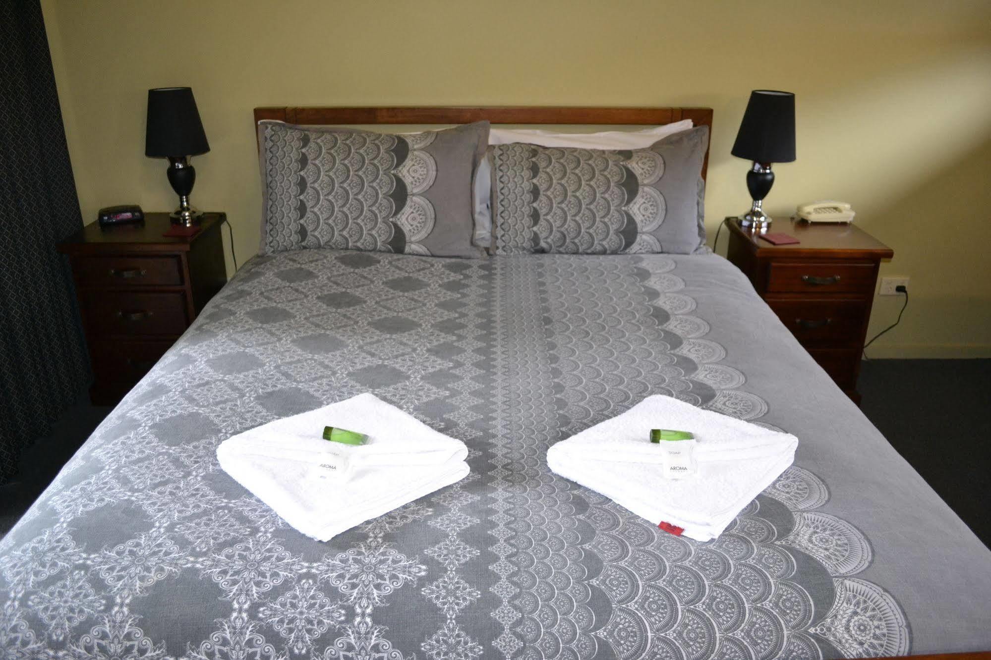 Colac Mid City Motor Inn 외부 사진