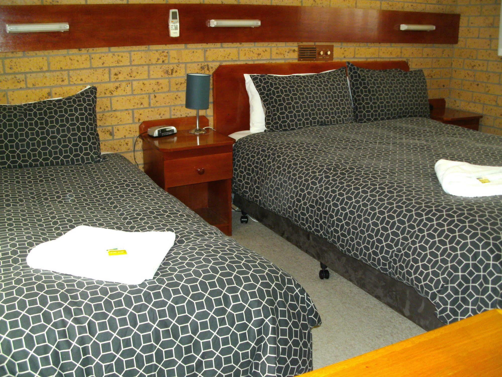 Colac Mid City Motor Inn 외부 사진