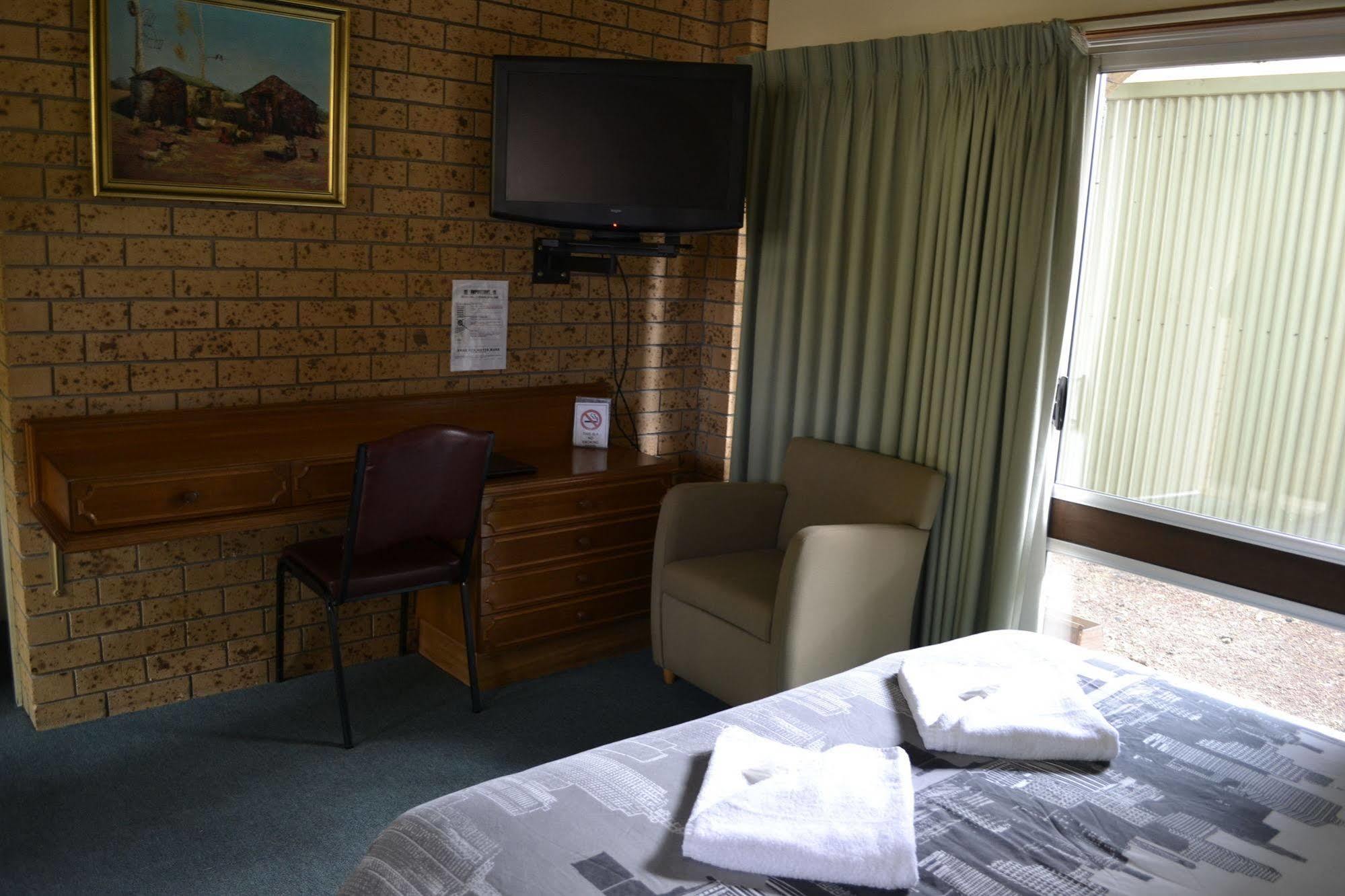 Colac Mid City Motor Inn 외부 사진