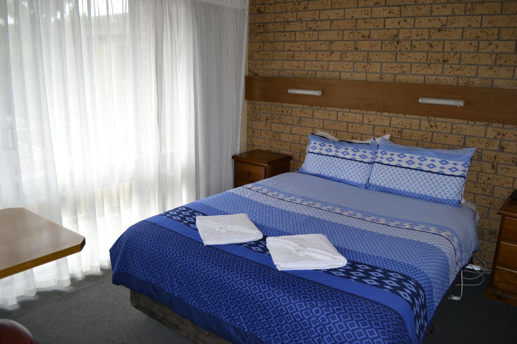 Colac Mid City Motor Inn 외부 사진