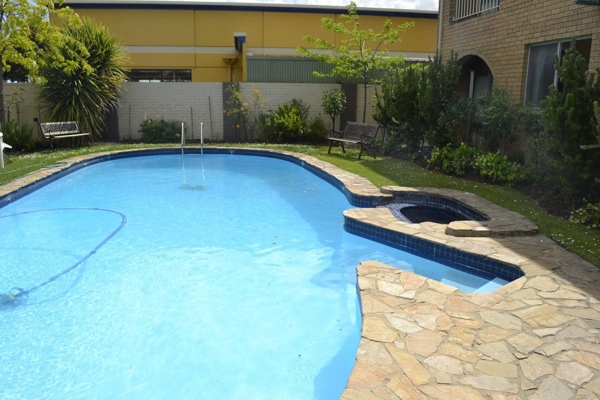 Colac Mid City Motor Inn 외부 사진