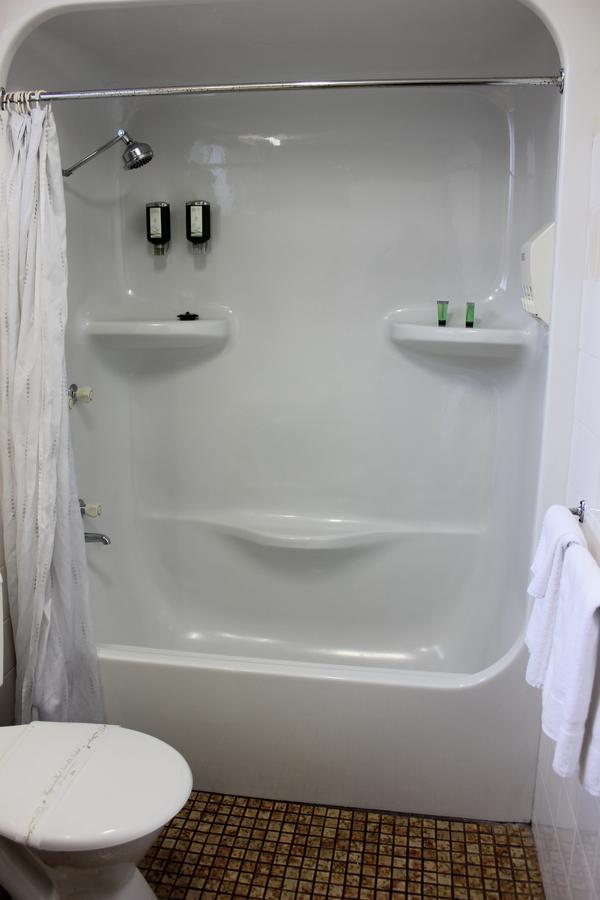 Colac Mid City Motor Inn 외부 사진